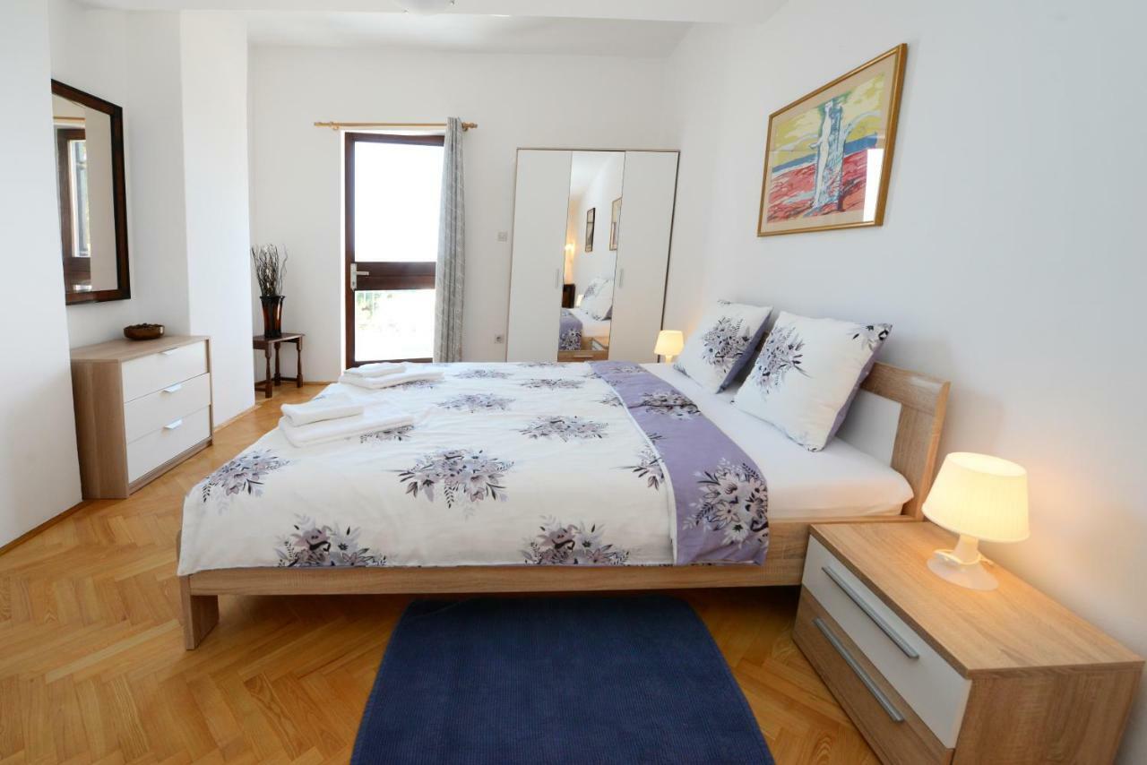 Beautiful Apartments First Row To The Sea Πόρετς Εξωτερικό φωτογραφία