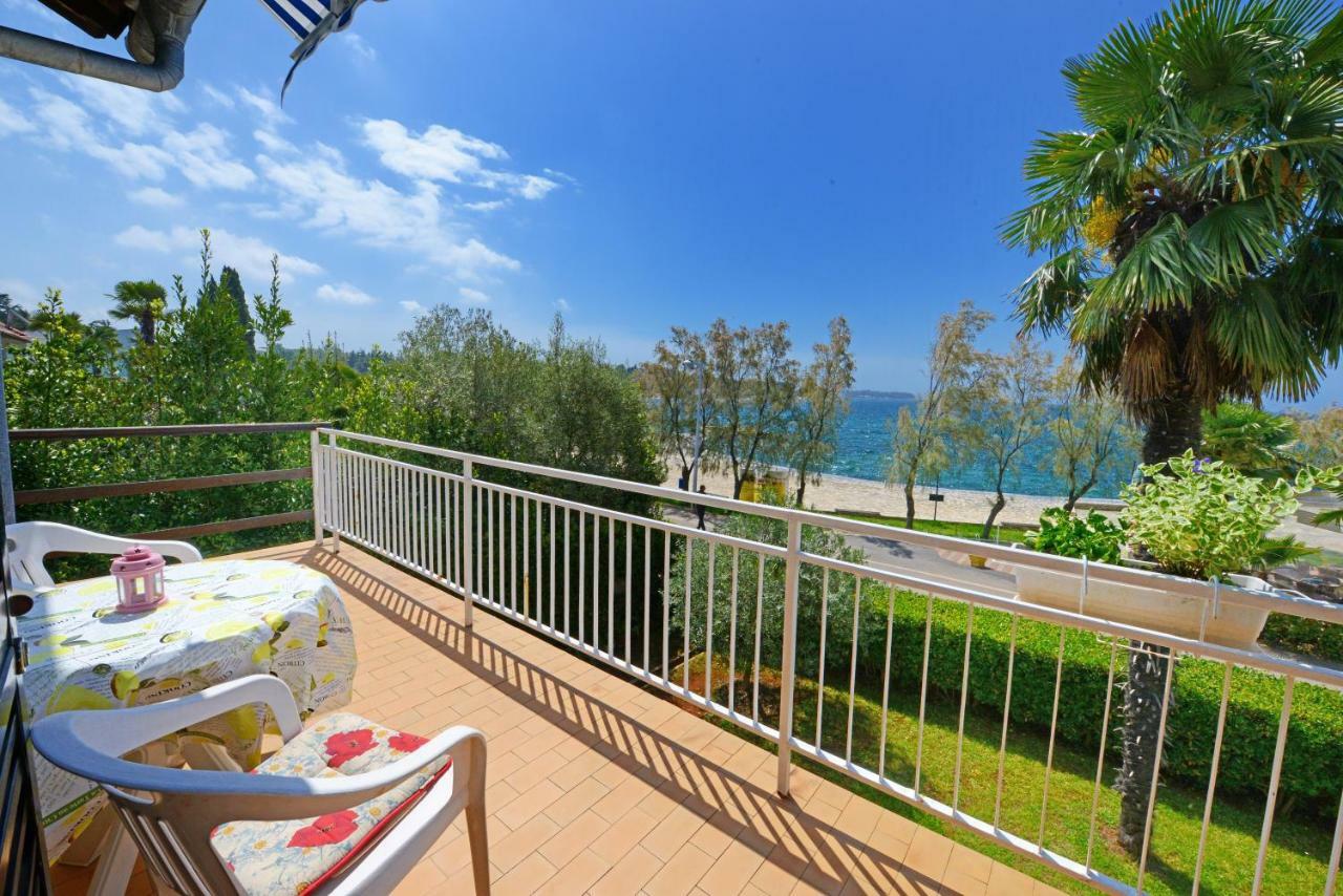 Beautiful Apartments First Row To The Sea Πόρετς Εξωτερικό φωτογραφία