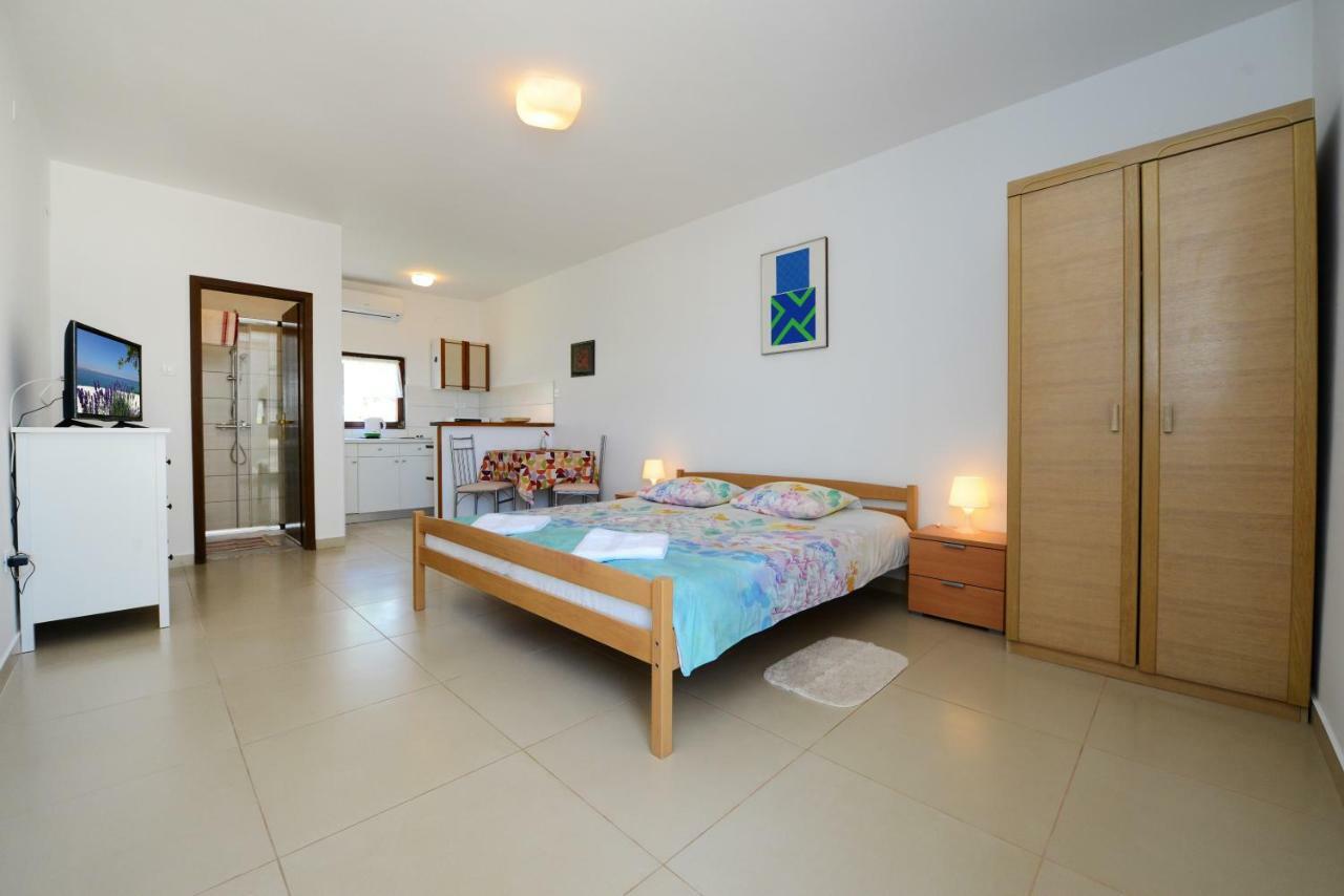 Beautiful Apartments First Row To The Sea Πόρετς Εξωτερικό φωτογραφία
